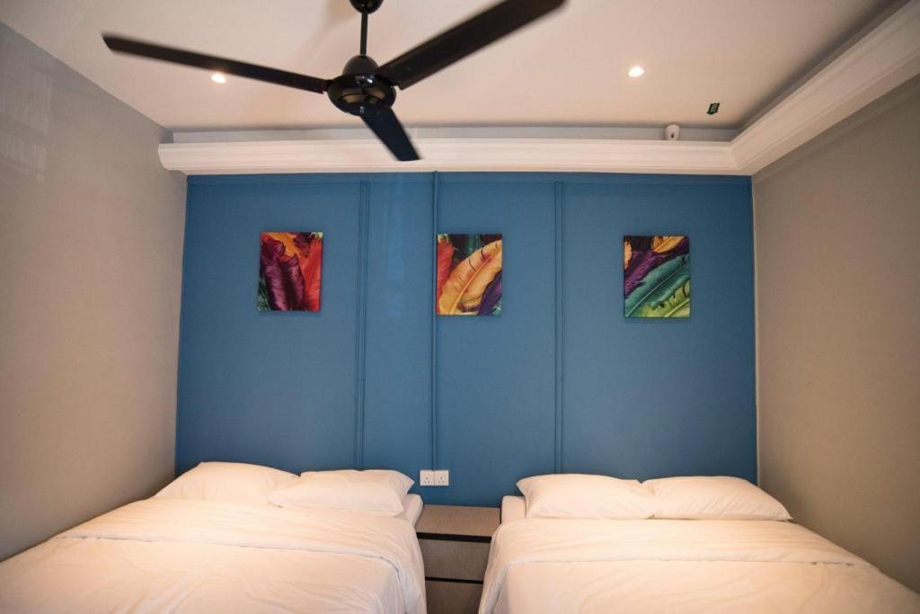 Sakura Hotel 3*